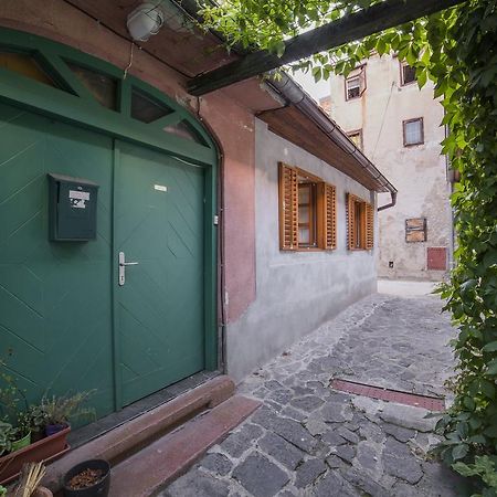 ザグレブGornji Grad Apartmanアパートメント エクステリア 写真